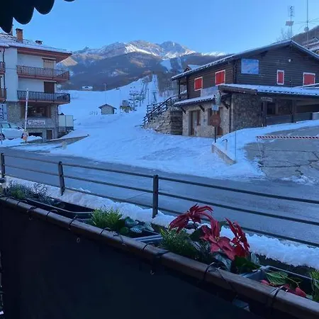 Little Canadian Lodge, Limone *