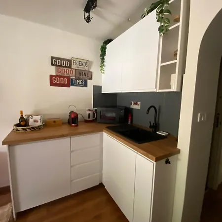 Little Canadian Lodge, Limone * Limone Piemonte